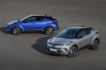 Toyota C-HR Hybrid 2016 года (UK)